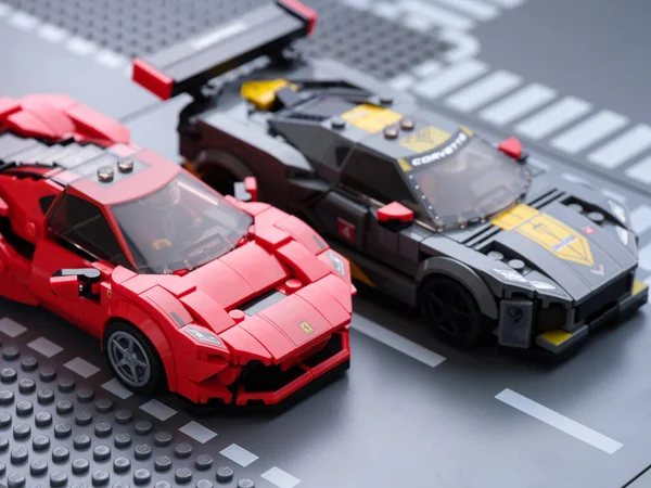 Tambov Ruská Federace Července 2021 Lego Ferrari Tributo Lego Chevrolet — Stock fotografie