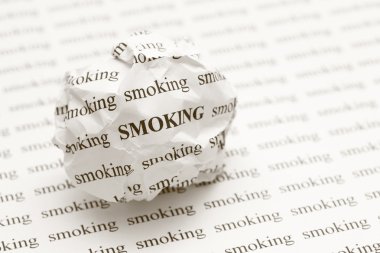 Buruşuk kağıt topu sigara kelimelerle