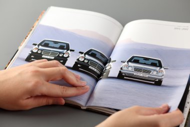 Mercedes-Benz katalog