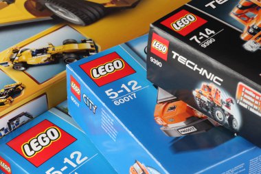 Lego kutuları