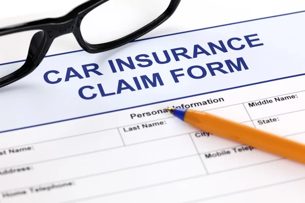 Formulário de pedido de seguro automóvel Imagem De Stock