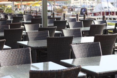 Harbor boş kafe
