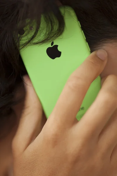 Apple iPhone 5C cor verde — Fotografia de Stock