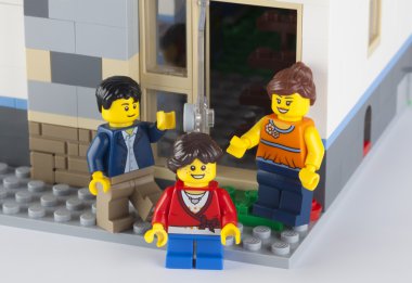 Lego aile