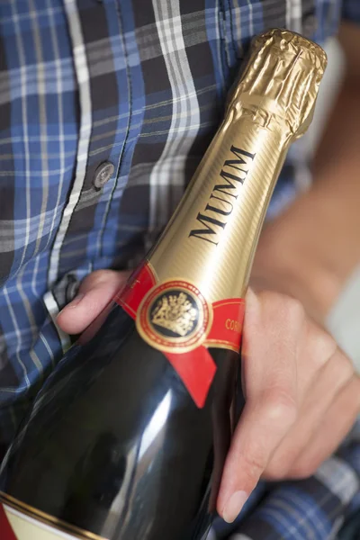 Champagne G.H.Mumm Brut Cordon Rouge — Stock Photo, Image
