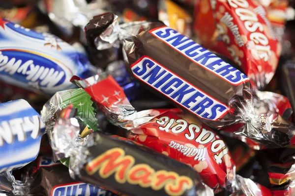 Snickers, fördärvar, Vintergatan, Galaxy, Bounty, Maltesers Teasers — Stockfoto