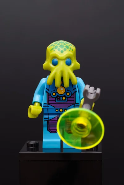 Lego Alien Trooper minifigure — 图库照片