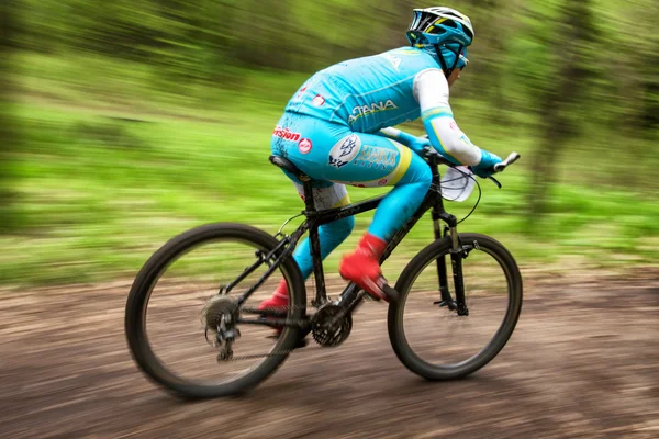 Competencia bicicleta de montaña — Foto de Stock