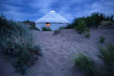 Kum tepeleri yurt