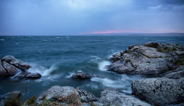 พายุเหนือทะเลสาบใหญ่ — ภาพถ่ายสต็อก