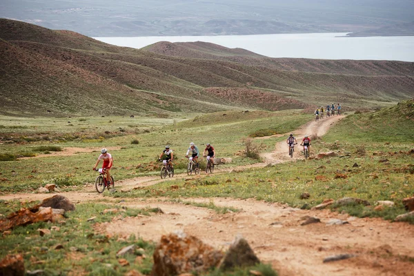 Macera dağ bisikleti arazi maraton — Stok fotoğraf