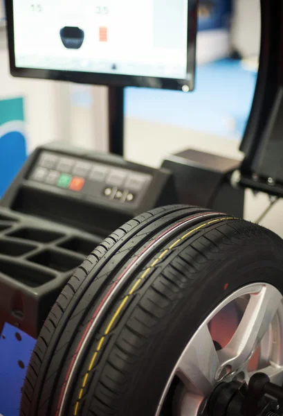 Bilgisayarlı lastik makine Dengeleme