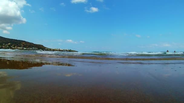 Beach in summer, water splashing,vivid colors — Stock Video