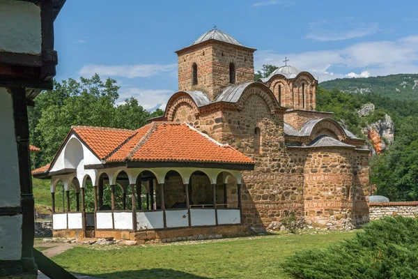Średniowieczny kościół w Poganovo klasztor św Jana teolog — Zdjęcie stockowe