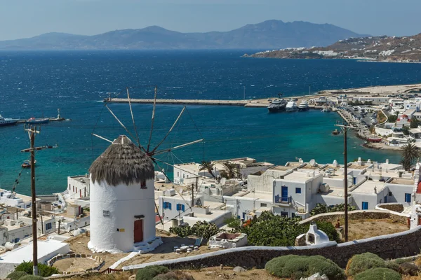 Panoramautsikt över Egeiska havet och ön Mykonos, Grekland — Stockfoto