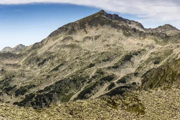 Landschaft zum Kameniza-Gipfel vom Dshano-Gipfel, Pirin-Gebirge — Stockfoto