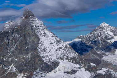 Swiss Alps Matterhorn, Valais Canton ile kış manzara