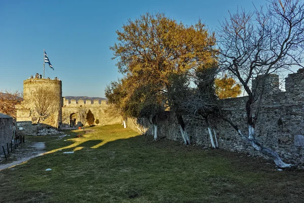 Panoramatický pohled na věž byzantské pevnosti v Kavale, Východní Makedonie a Thrákie — Stock fotografie