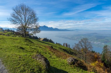 Panoramik Mount Pilatus ve Dört kanton Gölü kurbağa, Alpler ile kaplı