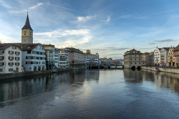 Panorama of city of Zurich and Limmat River — Stock Photo, Image