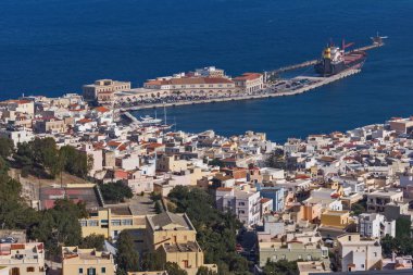 Pamorama bağlantı noktasına Ermopoli şehir, Syros, Yunanistan