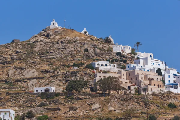 Panoramiczny widok na miasto Chora w Ios Island, Grecja — Zdjęcie stockowe