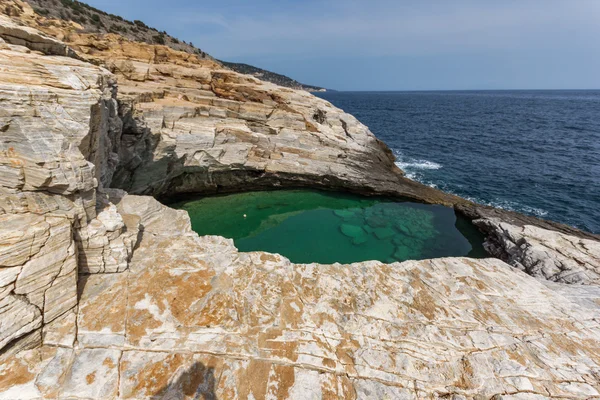 Giola přírodní bazén v ostrově Thassos, Řecko — Stock fotografie