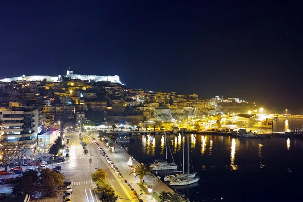Noční Panorama starého města Kavala, Řecko — Stock fotografie