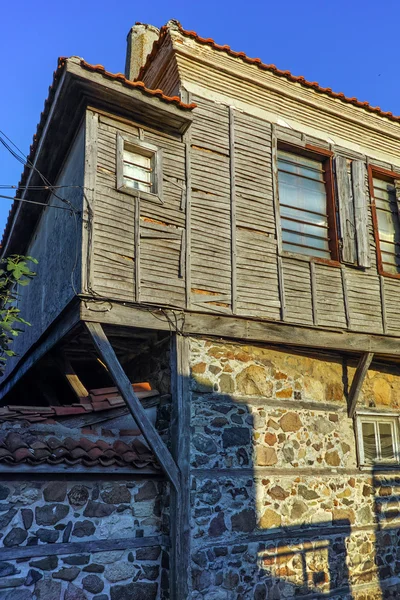 Hölzernes altes Haus in der Stadt Sosopol, Bulgarien — Stockfoto