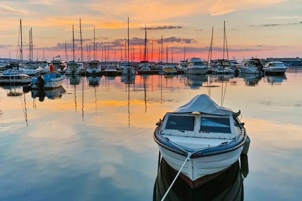 Panorama del atardecer en el puerto de Sozopol, Bulgaria — Foto de Stock