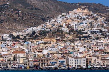Ermopoli şehir, Syros, Yunanistan için şaşırtıcı panorama 