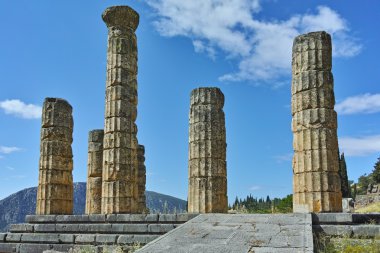 Antik Yunan arkeolojik Delphi Apollon Tapınağı