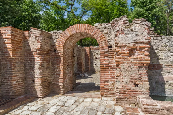 Panoramik antik termal banyoları, Diocletianopolis, kasaba Hisarya, Bulgaristan — Stok fotoğraf