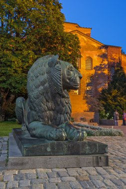 Aziz Sofya Kilisesi gece görünümü