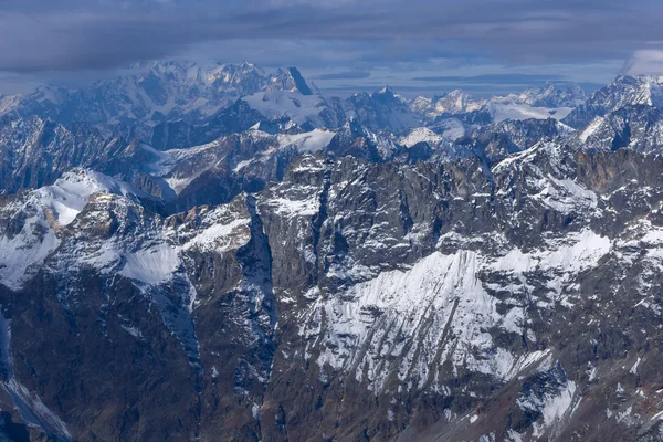 Wspaniałą panoramę szwajcarski Alpy matterhorn glacier Paradise Alpy — Zdjęcie stockowe