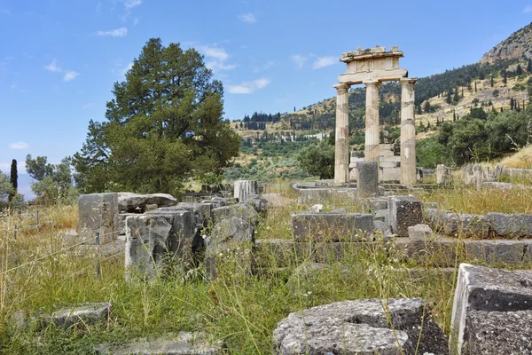 Pronaia ιερό Αθηνάς στην αρχαία ελληνική αρχαιολογικός χώρος των Δελφών — Φωτογραφία Αρχείου