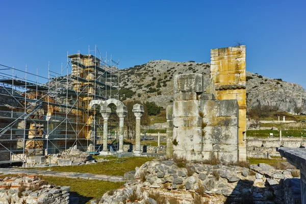 Vue panoramique de la basilique dans la zone archéologique de l'ancienne Philippi, Grèce — Photo