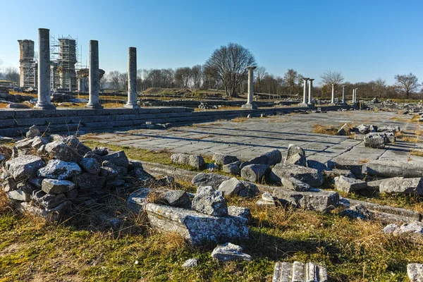 Colonnes dans la zone archéologique de l'ancienne Philippi, Grèce — Photo