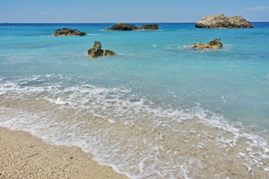 Katisma Beach, Lefkada, oniki adalar mavi sularına