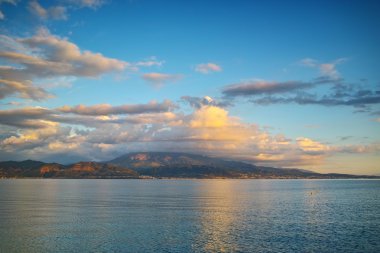 Nafpaktos, Patra gelen şaşırtıcı günbatımı deniz manzarası