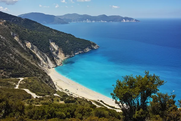 Panorama incrível da praia de Myrtos, Kefalonia, ilhas Jónicas — Fotografia de Stock