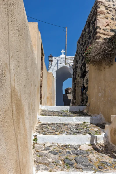 Street in the Castle of Pyrgos Kallistis, Santorini Island, Thira, Grekland — Stockfoto