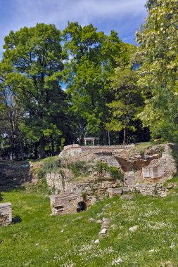 Antik Roma şehri Diokletianopolis, Hisarya kasaba, Bulgaristan evlerde kalır