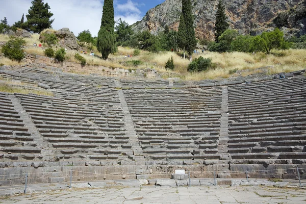 Anfiteatro em sítio arqueológico grego antigo de Delphi — Fotografia de Stock