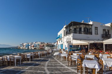 Tipik restoran ve Mykonos, Cyclades Adaları, küçük Venedik