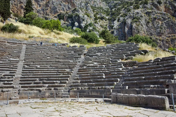 在古代希腊考古遗址的德尔菲剧场 — 图库照片