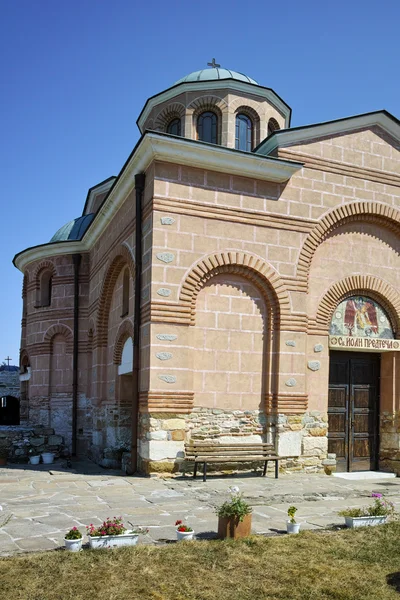 Iglesia en el monasterio medieval San Juan Bautista, Kardzhali — Foto de Stock