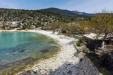 Panoramik manzaralı köy Aliki için Thassos Adası, Doğu Makedonya ve Trakya
