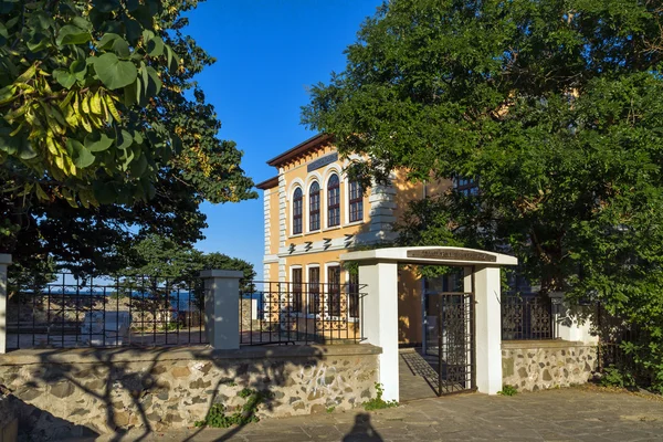 Edifício de galeria de arte na cidade de Sozopol, Bulgária — Fotografia de Stock