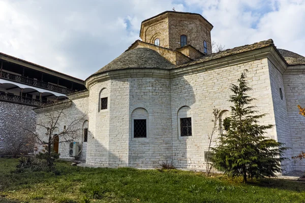 Церковь Св. Петки в Горноводенском монастыре Св. Кирика и Джулиты, Асеновград — стоковое фото